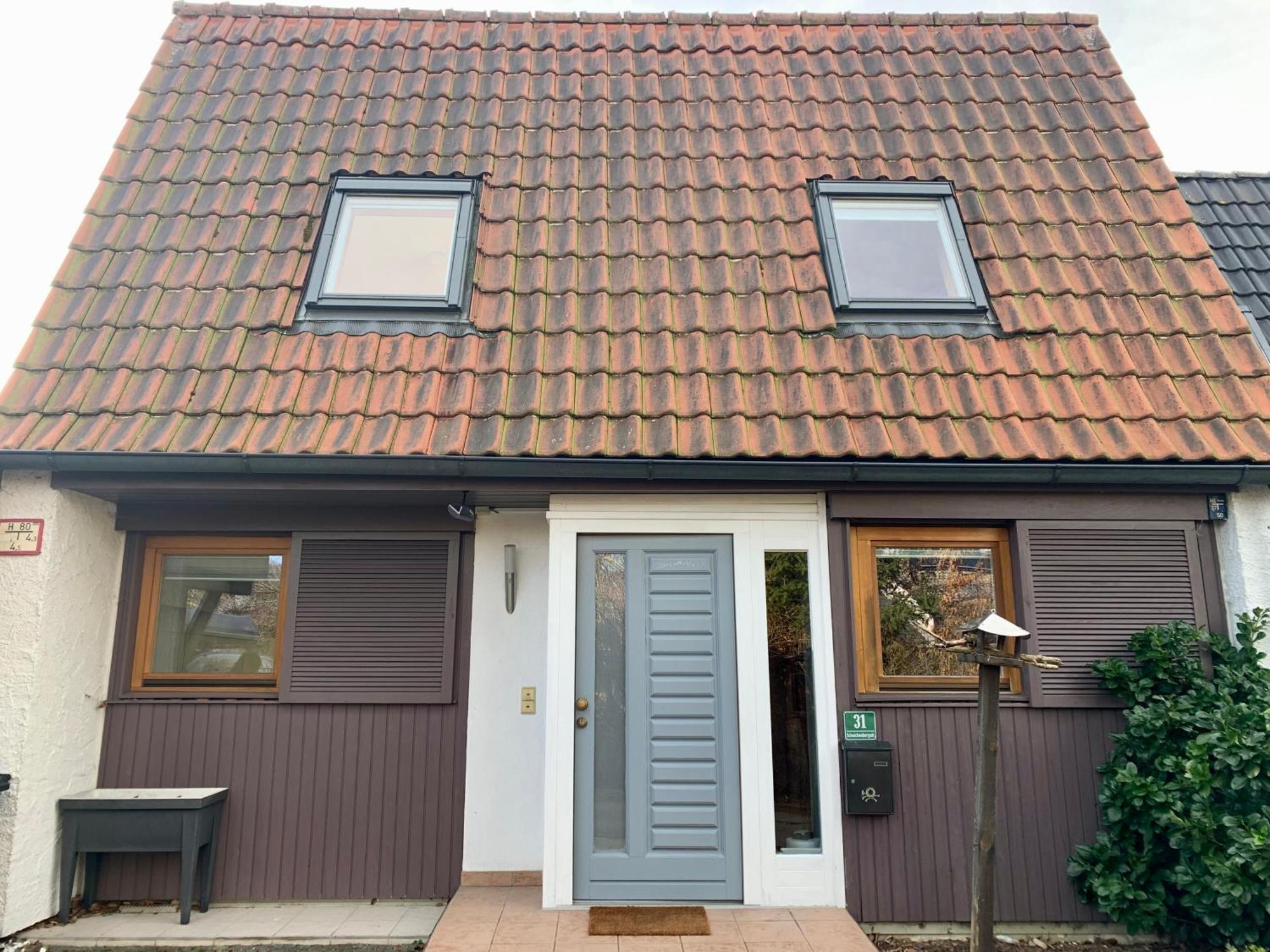 Kleines Reihenhaus Im Chiemgau Apartamento Siegsdorf Exterior foto